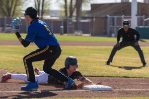 Demons roll past Taos 22-5 in second day of Scorpion Invite